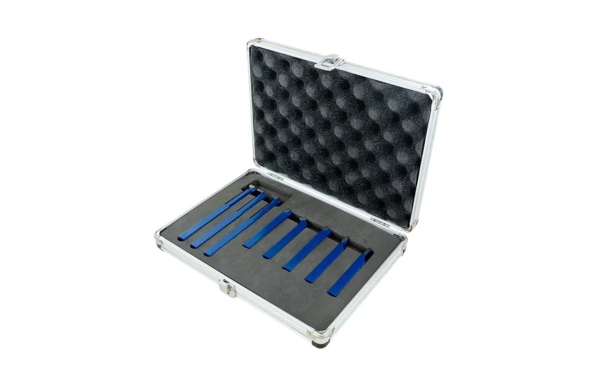 8 delige widia beitelset met gesoldeerde / opgebraseerde beitels kwaliteit P25 12x12 mm MW Tools